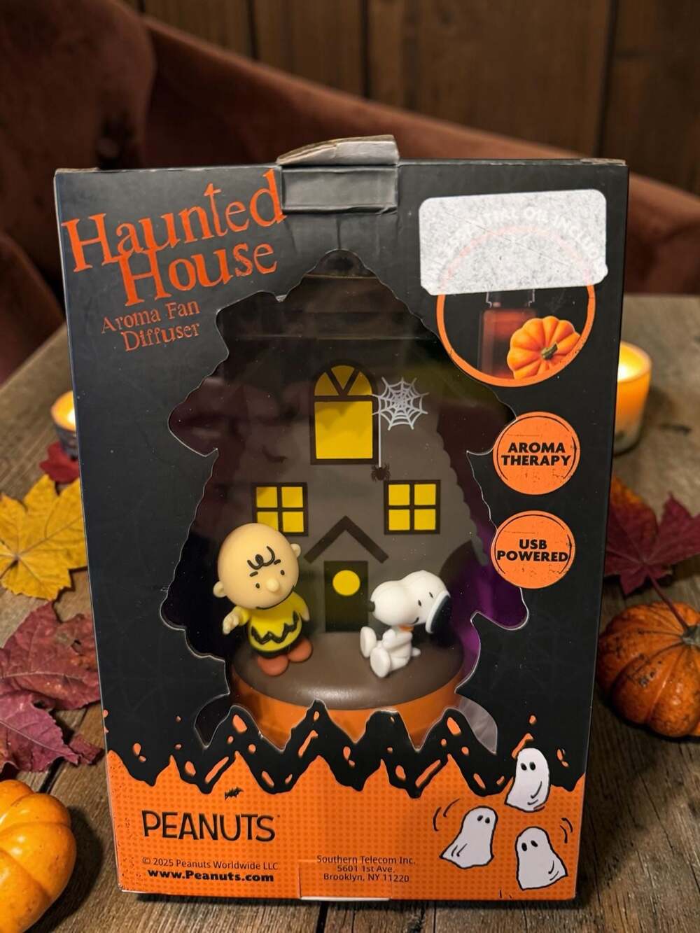 Peanuts Haunted House Aroma Fan Diffuser Charlie Brown Snoopy Halloween